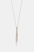 Long necklace with chain penda