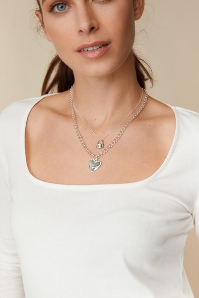 Multi rows necklace with heart