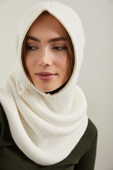 Knitted hood