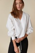 V-neck blouse in organic cotton