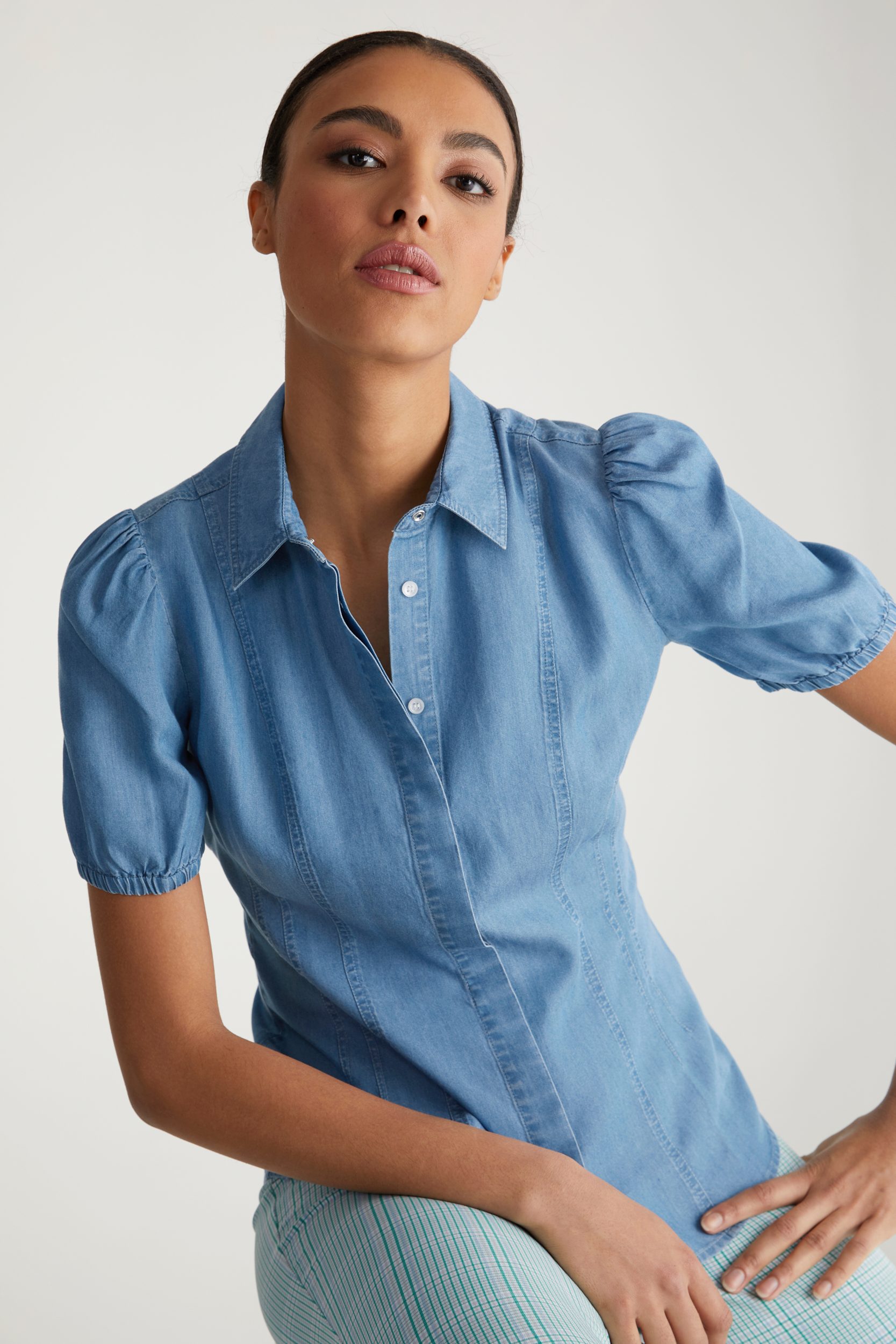 Tencel Blouse With Short Puffy Sleeves