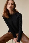 Long sleeve t-shirt with embellished collar