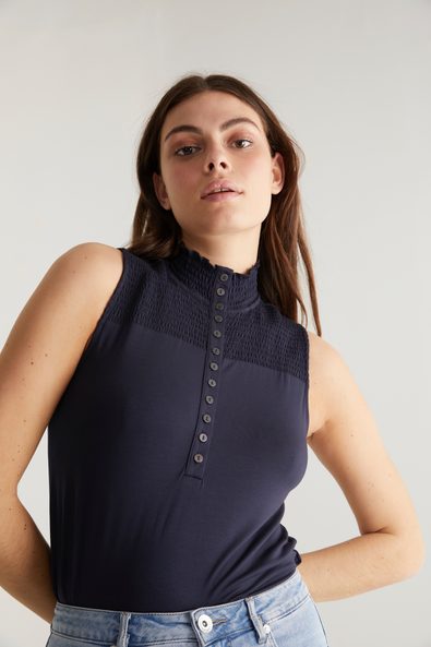 Sleeveless jersey top with ruching