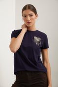 Regular fit t-shirt with beaded patch
