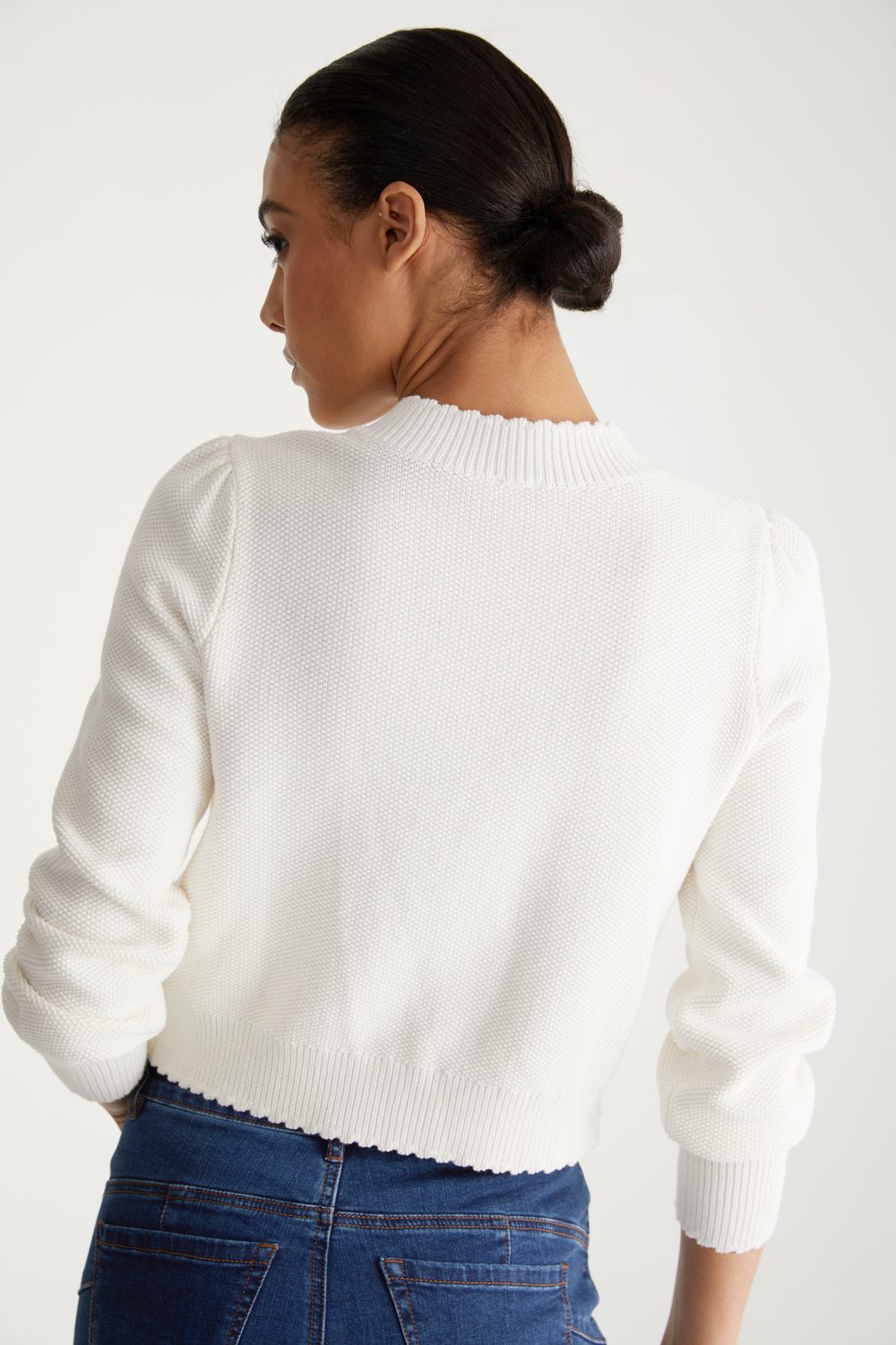 Cropped Sweater With Puffy Sleeve