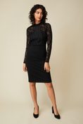 Bodycon dress with lace