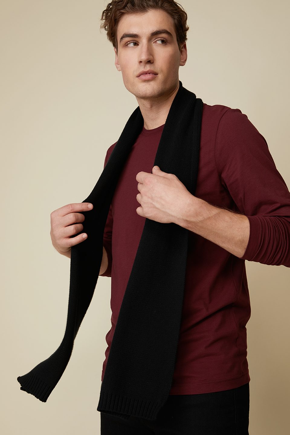 Solid Knitted Scarf