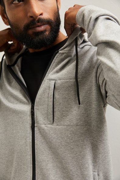 Hooded sweatshirt with zip