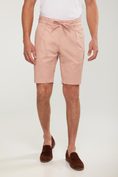Relaxed pleated bermuda shorts