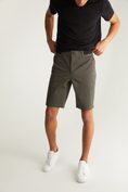 Elastic wasitband short with cuffs