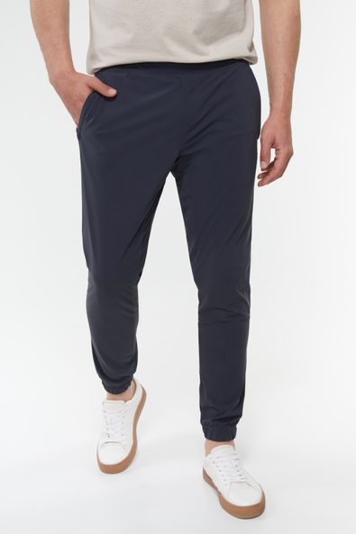 Jogger pant with inner drawstring